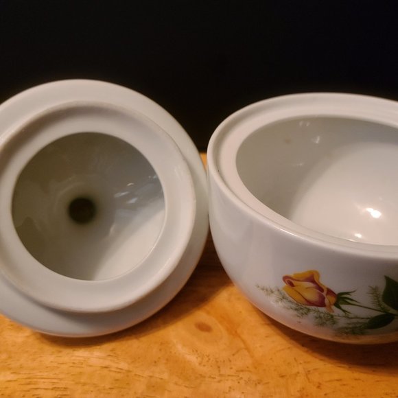 VINTAGE PORCELAIN KAHLA ROSE SUGAR BOWL MADE IN GERMAN DEMOCRATIC REPUBLIC - Picture 6 of 7